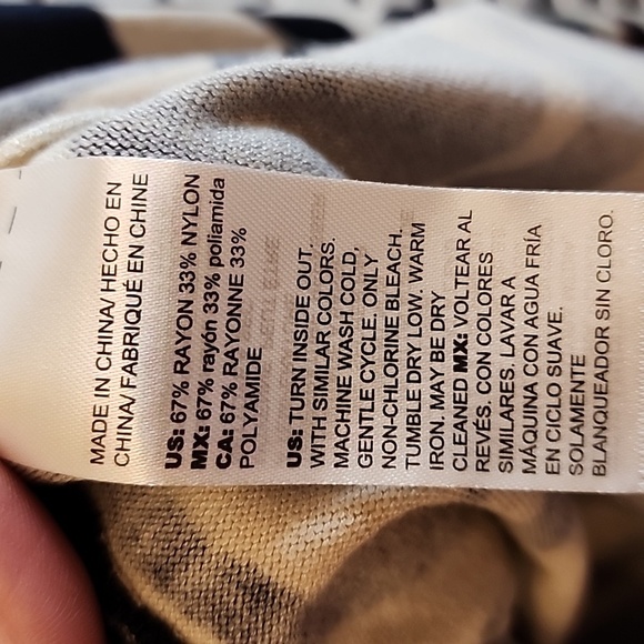 Chico Blue & Cream Print Lightweight Sweater sz 2(large) - Picture 4 of 8